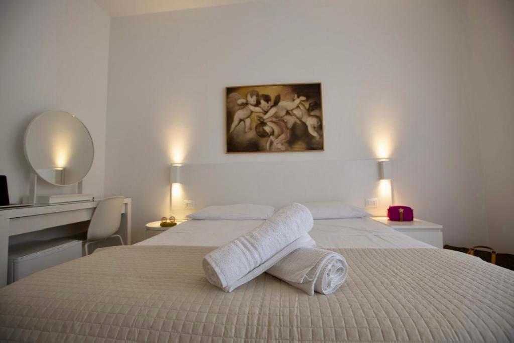 Elite Hotel 3*